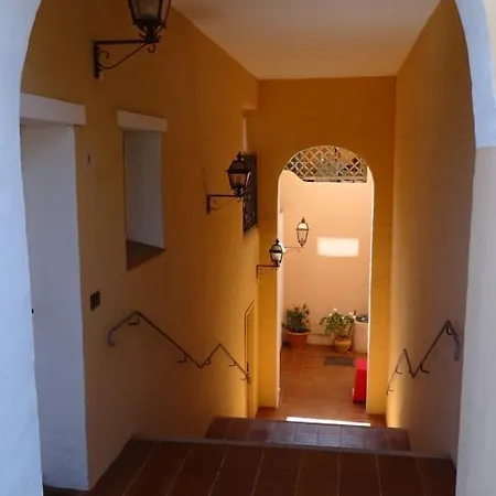 La Maison Des Arches בית נופש פורטו צ'רבו